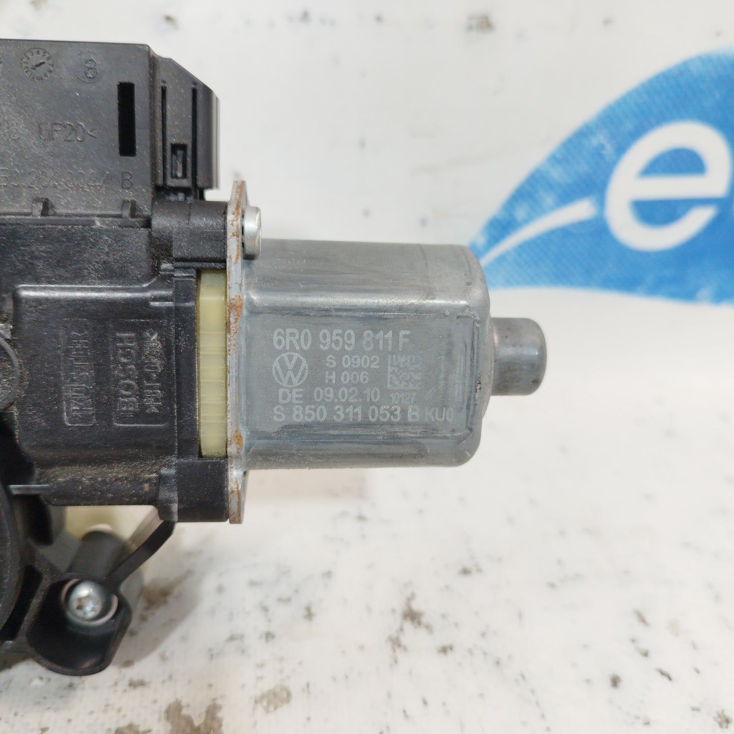 Left rear rack Volkswagen Polo 2009 code: 6R0959811f ecoAC7377