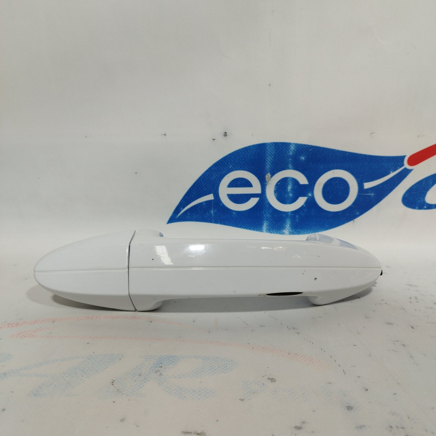 Maniglia esterna posteriore dx bianca Ford Fiesta 2010 ecoAC7414