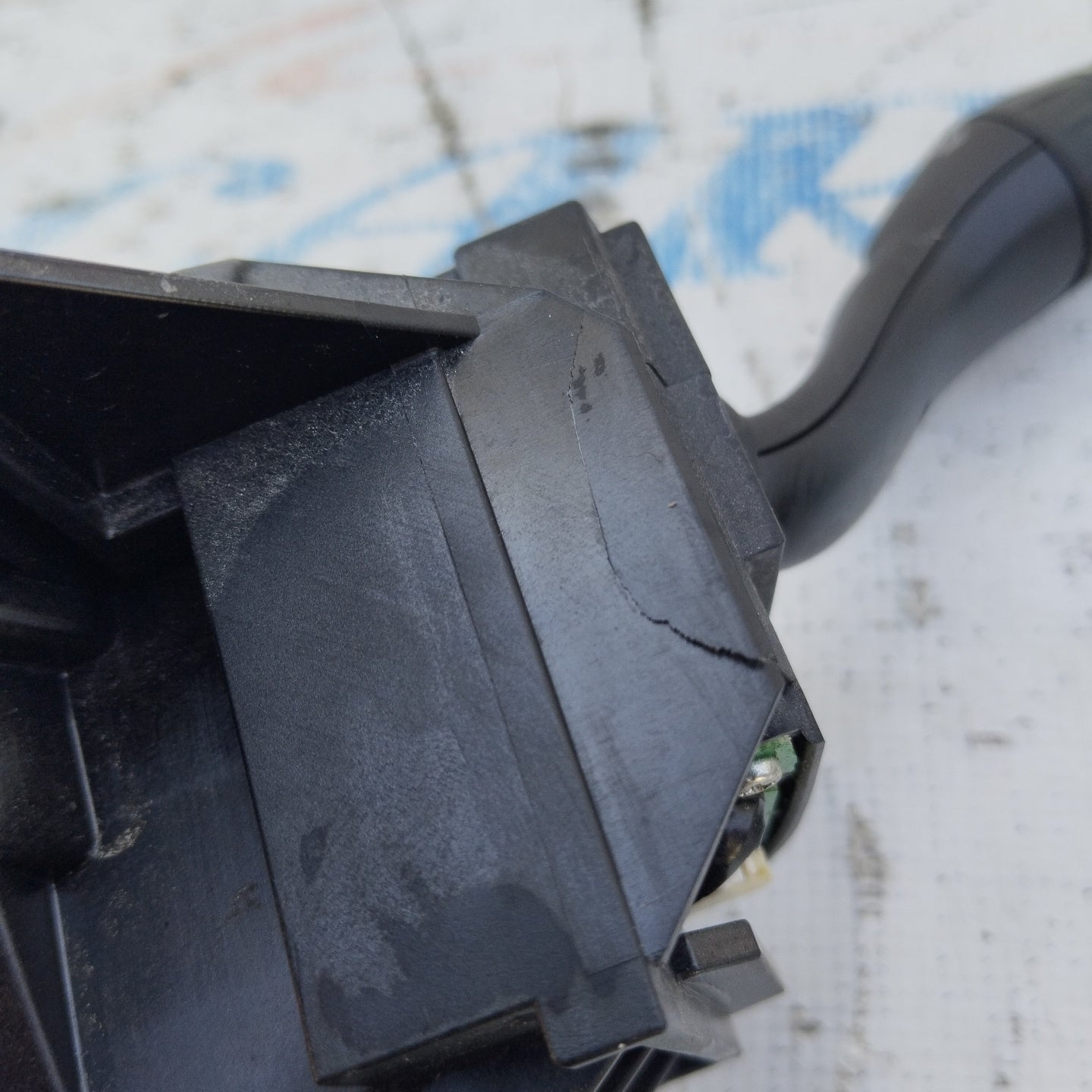 Light switch Ford Focus 2012 code: bv6t-13n64-af ecoAG4590