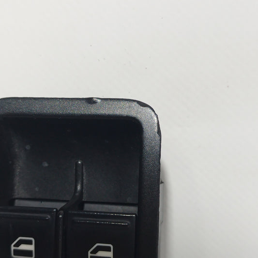 Pulsantiera anteriore sx Volkswagen Golf 6R Cod: 6R0867255D ecoAC7467