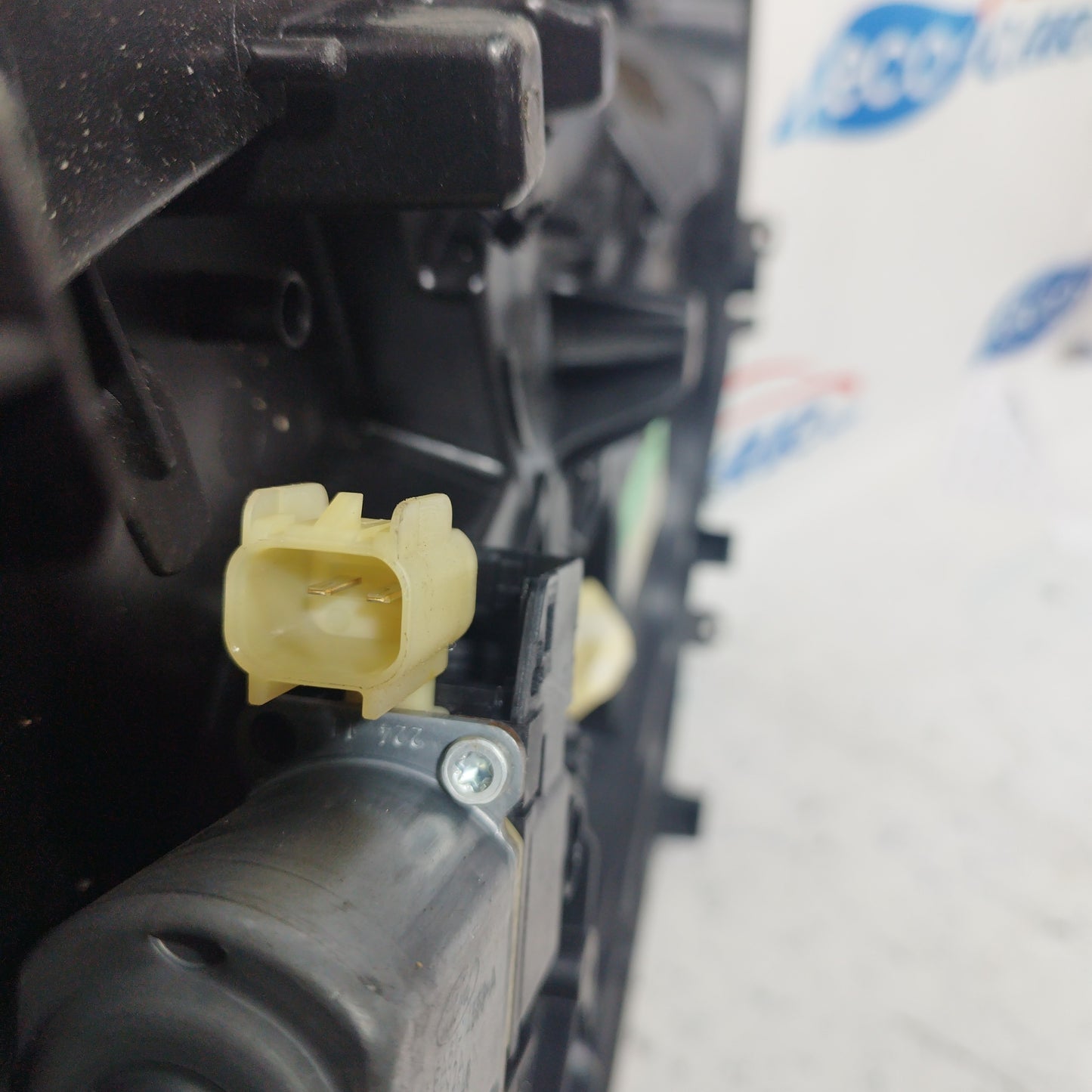 Right front panel rack Ford Fiesta 2010 ecoAC7488