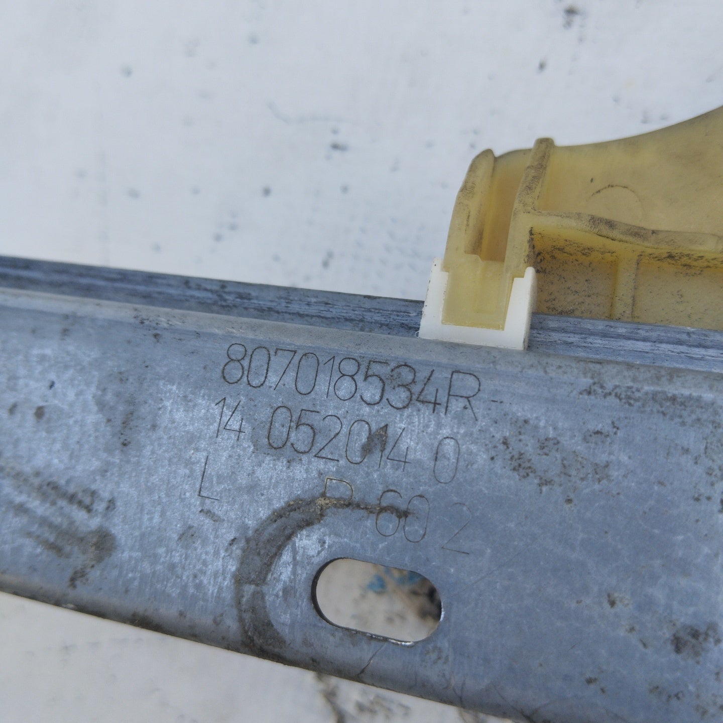 Left front rack Renault Clio 2016 Cod. 807018534R ecoAG4658