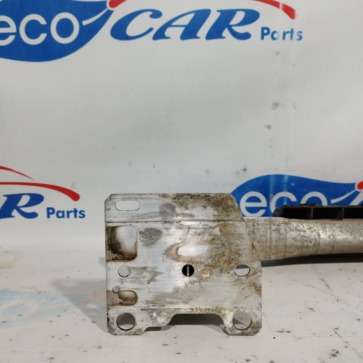 Rear bumper reinforcement Renault Megane SW 2010 code: 85090001p3R ecoAC7822