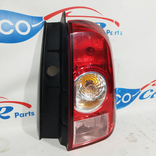 Dacia Duster 2014 ecoAC7825 right rear light
