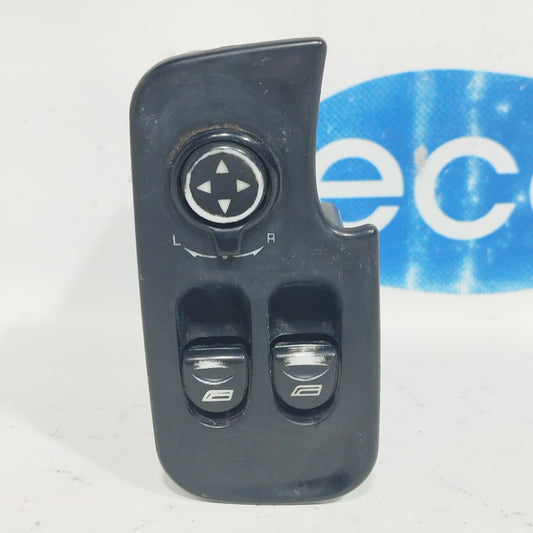 Alfa Romeo GT 2005 ecoAC6224 left control panel