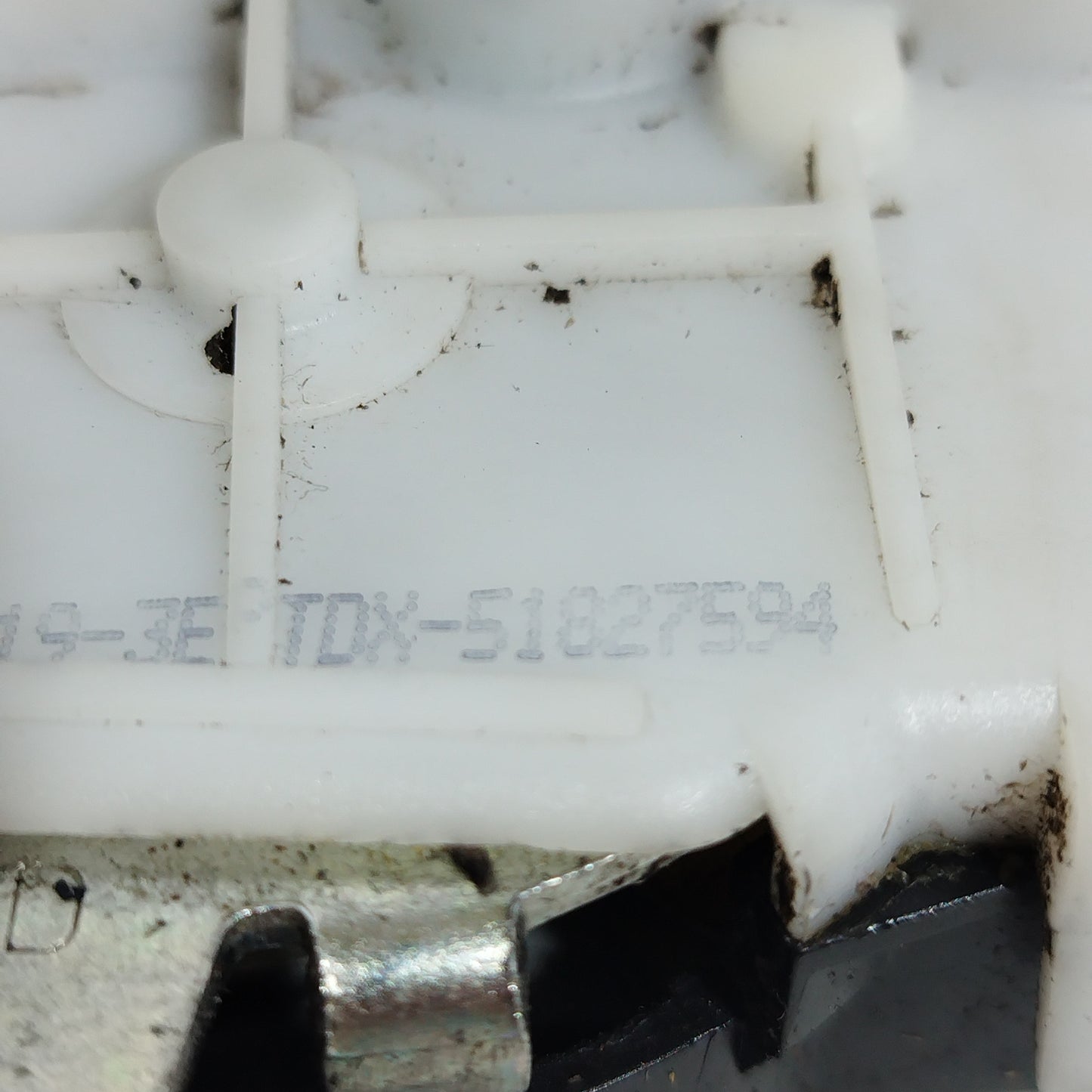 Türschloss vorne rechts Fiat 500 2012 Code: 51827594 ecoAC7872