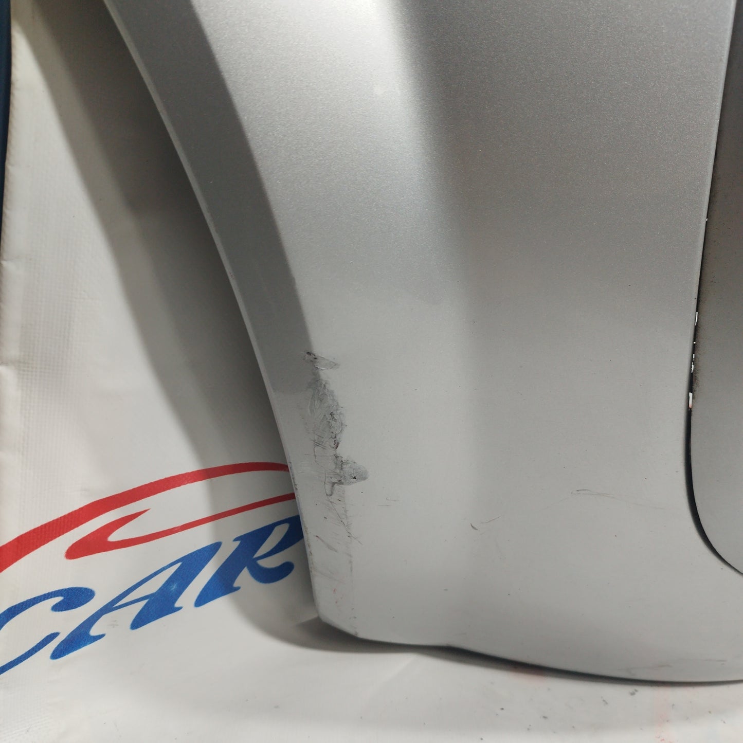 Renault Scenic 2007 ecoAC7929 silbergraue Heckstoßstange