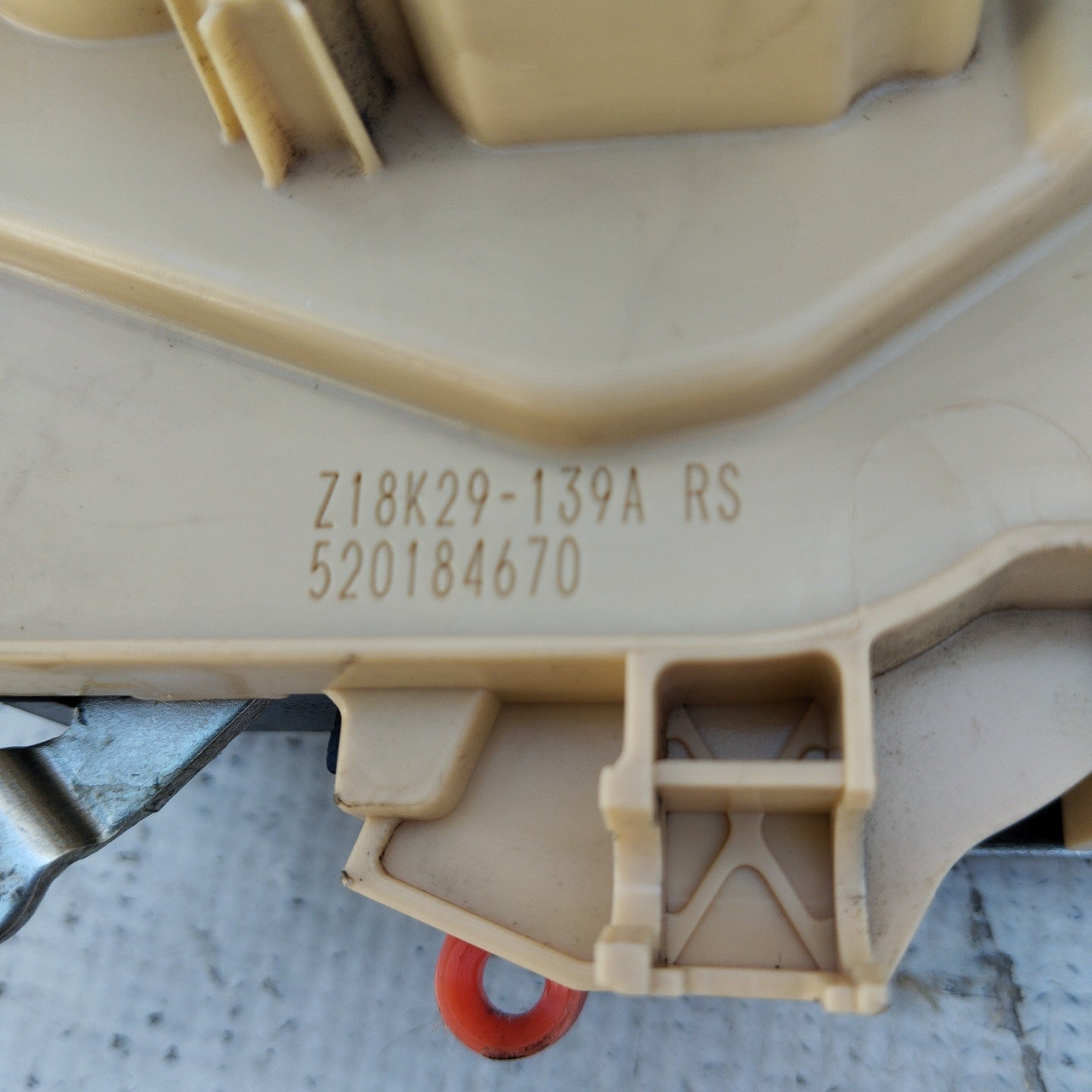 Türschloss vorne links Fiat New Panda Teilenummer 520184670 5-adrig ecoAG4891