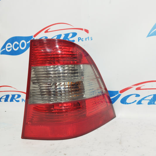 Mercedes ML 2002 ecoAC8001 external right rear light
