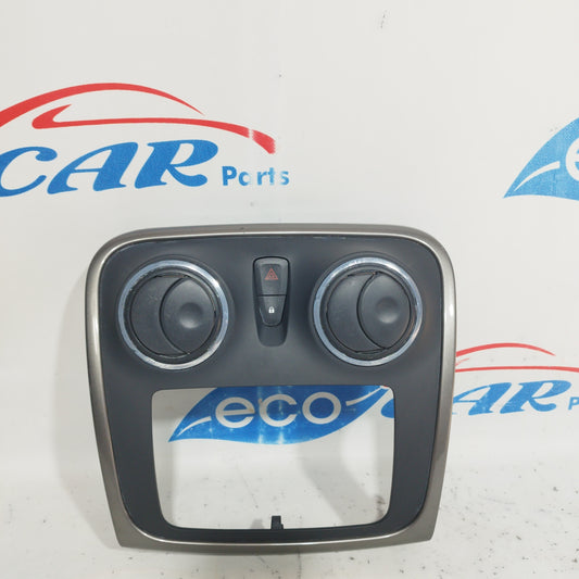 Center console with vents Dacia Sandero 2016 ecoAC8018