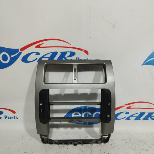 Grauer Mittelgrill mit Bedienfeld Fiat Scudo 2009 ecoAC8071