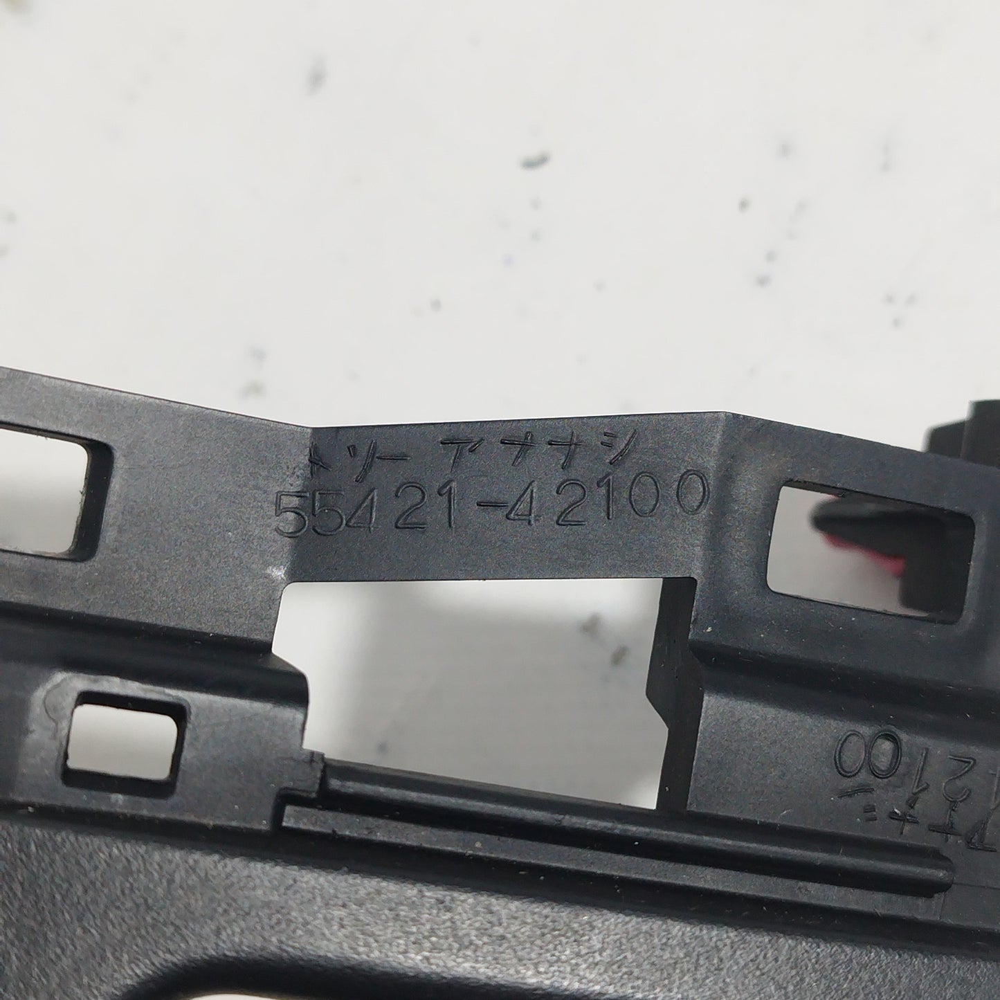 Central frame with vents Toyota RAV 4 2005 Cod 5542142100 ecoAC8085