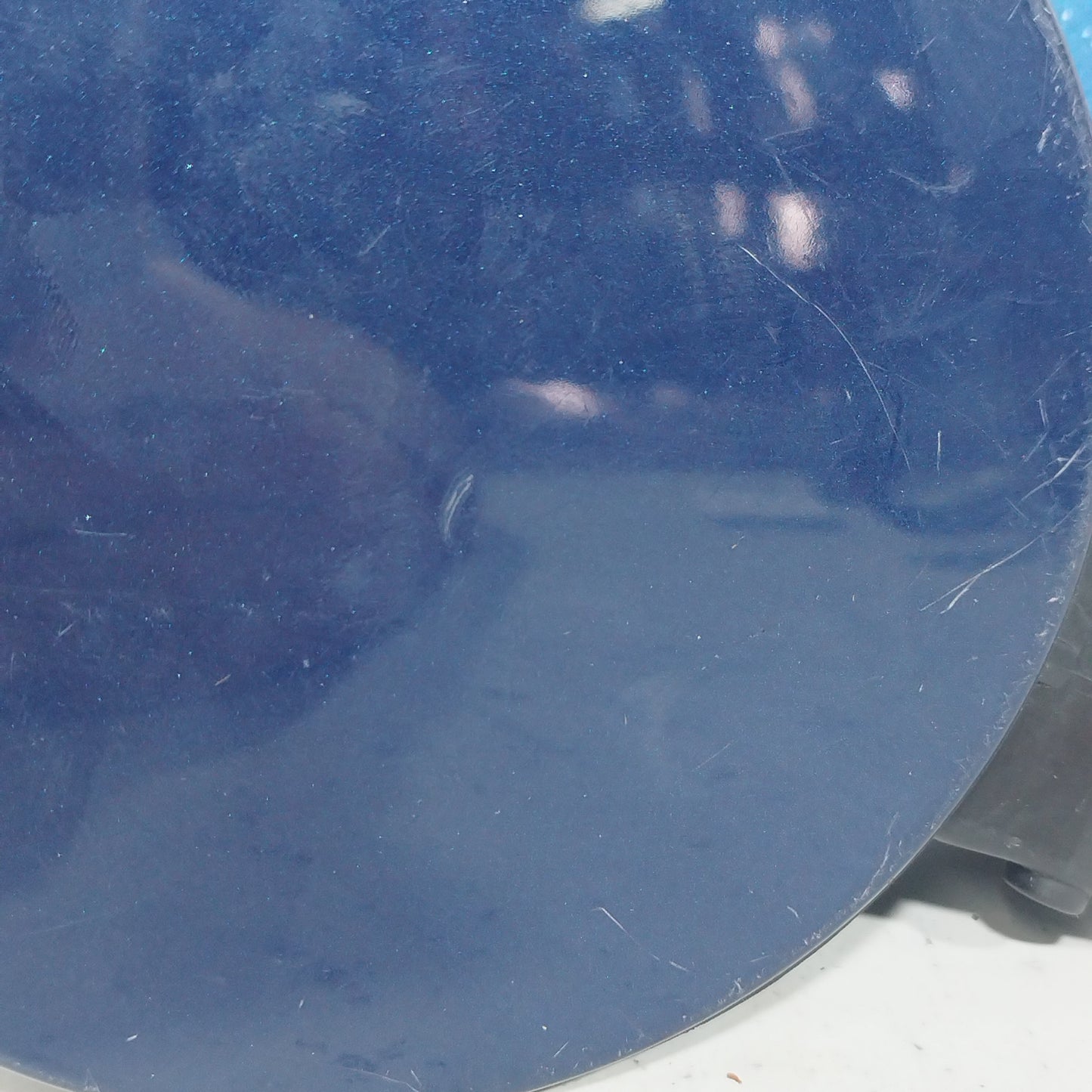 Fuel flap blue Skoda Fabia 2011 cod: 5J680985 ecoAC8130