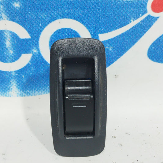 Front right button panel Toyota RAV 4 2005 ecoAC8182