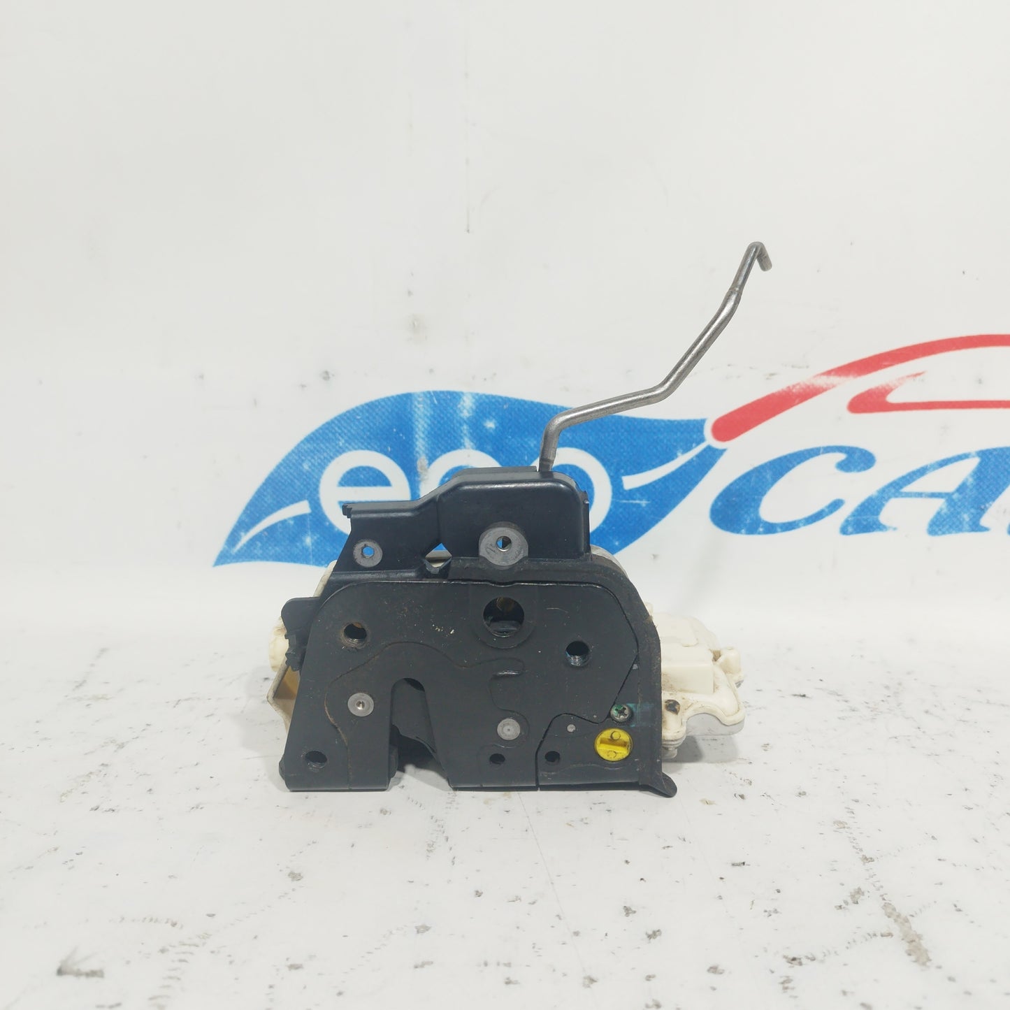 Rear left lock Audi A3 2006 code: 4F0839015 ecoAC8195