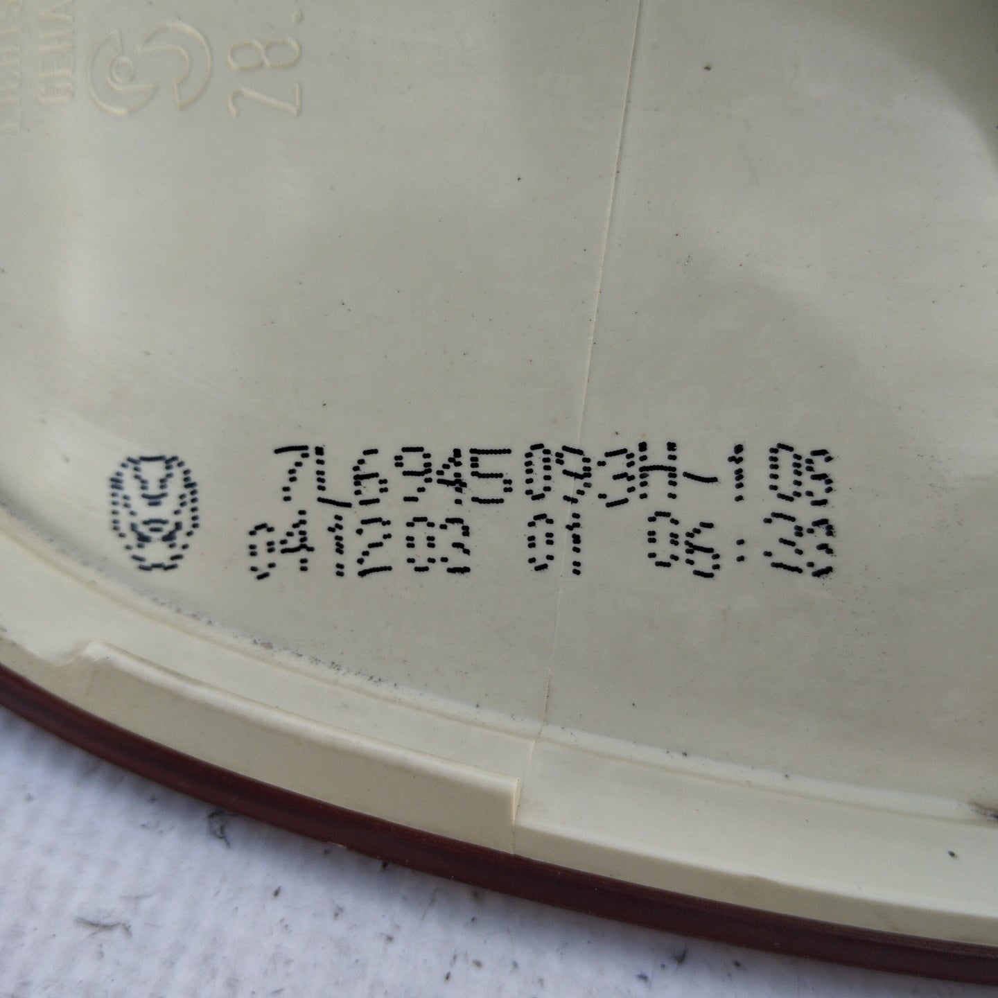 Volkswagen Touareg 2004 ecoAG5129 innere linke Rückleuchte