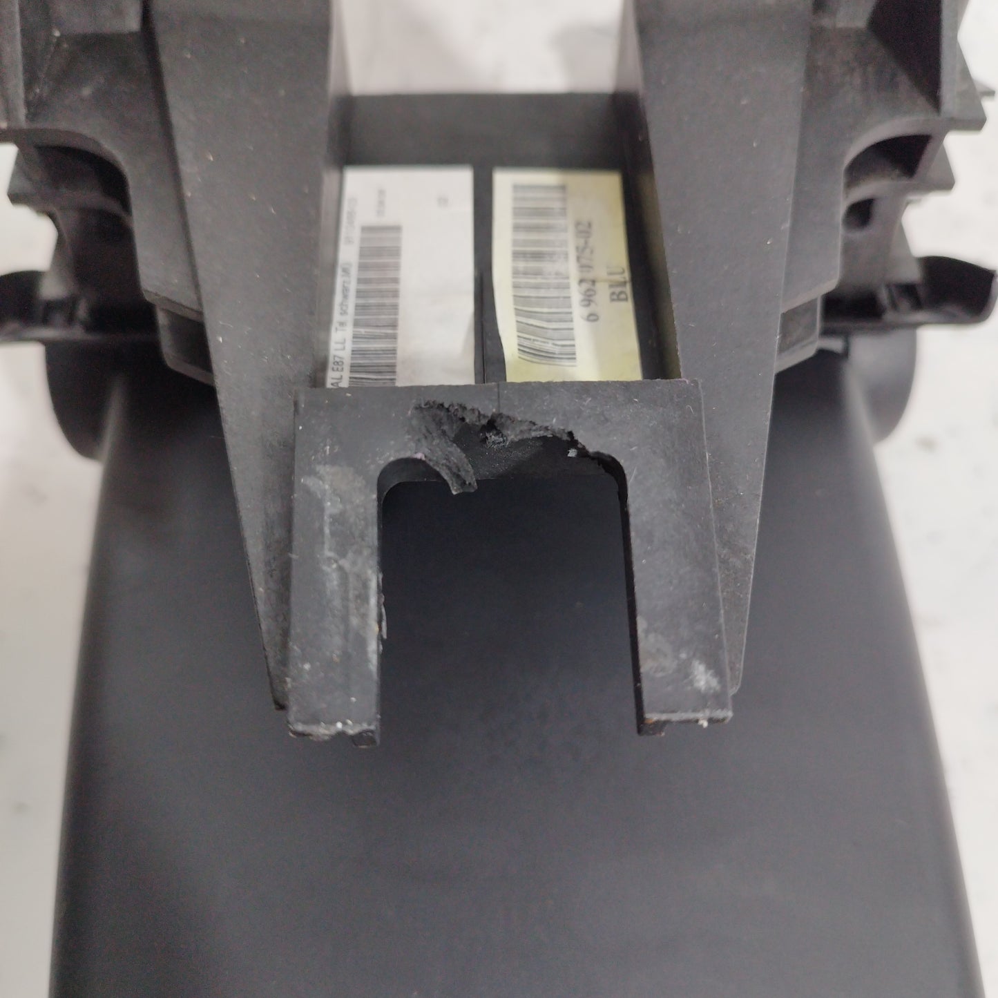 Black center armrest Bmw Serie 1 E87 Cod: 696207502 ecoAC8259