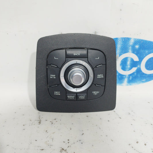 Renault Scenic 2011 Navigationssystem-Bedienfeldcode: 253B00004R ecoAC8316