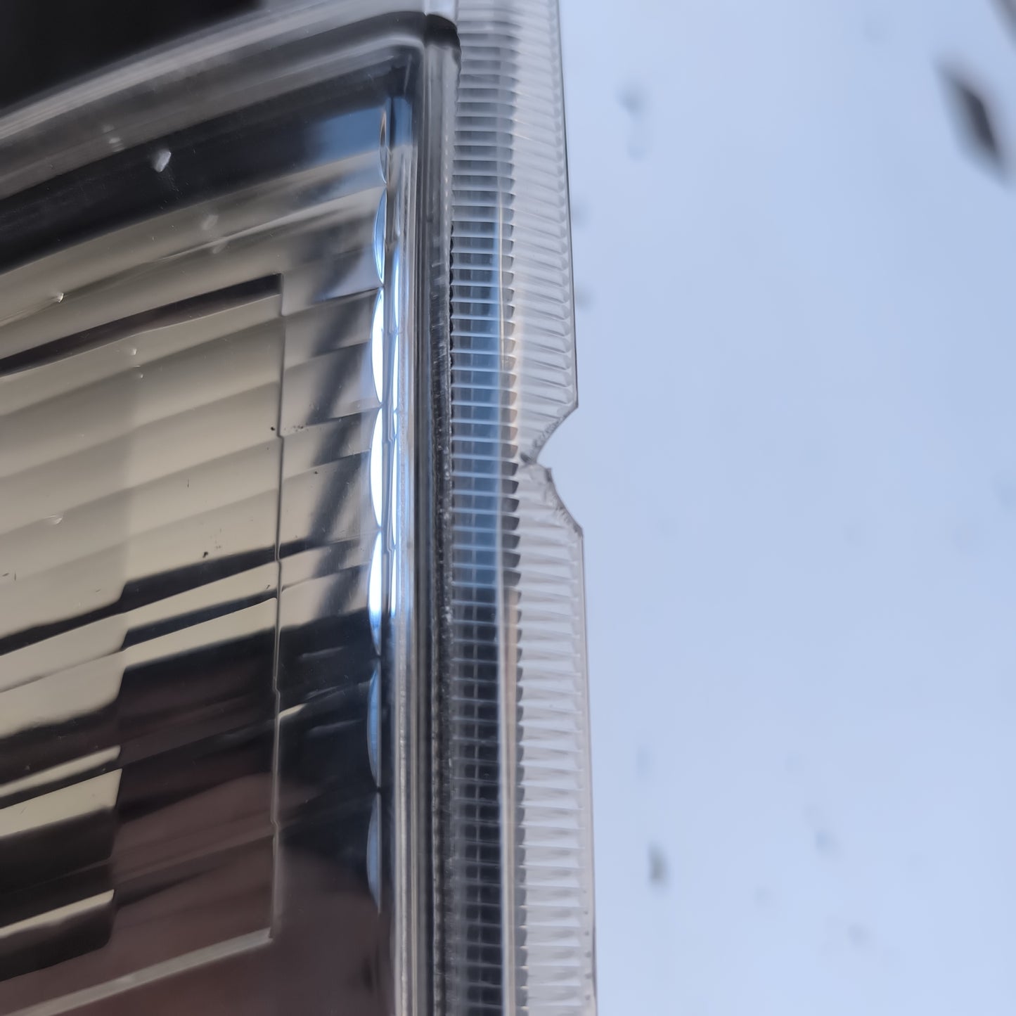 Mazda 5 2008 ecoAG5203 right rear light