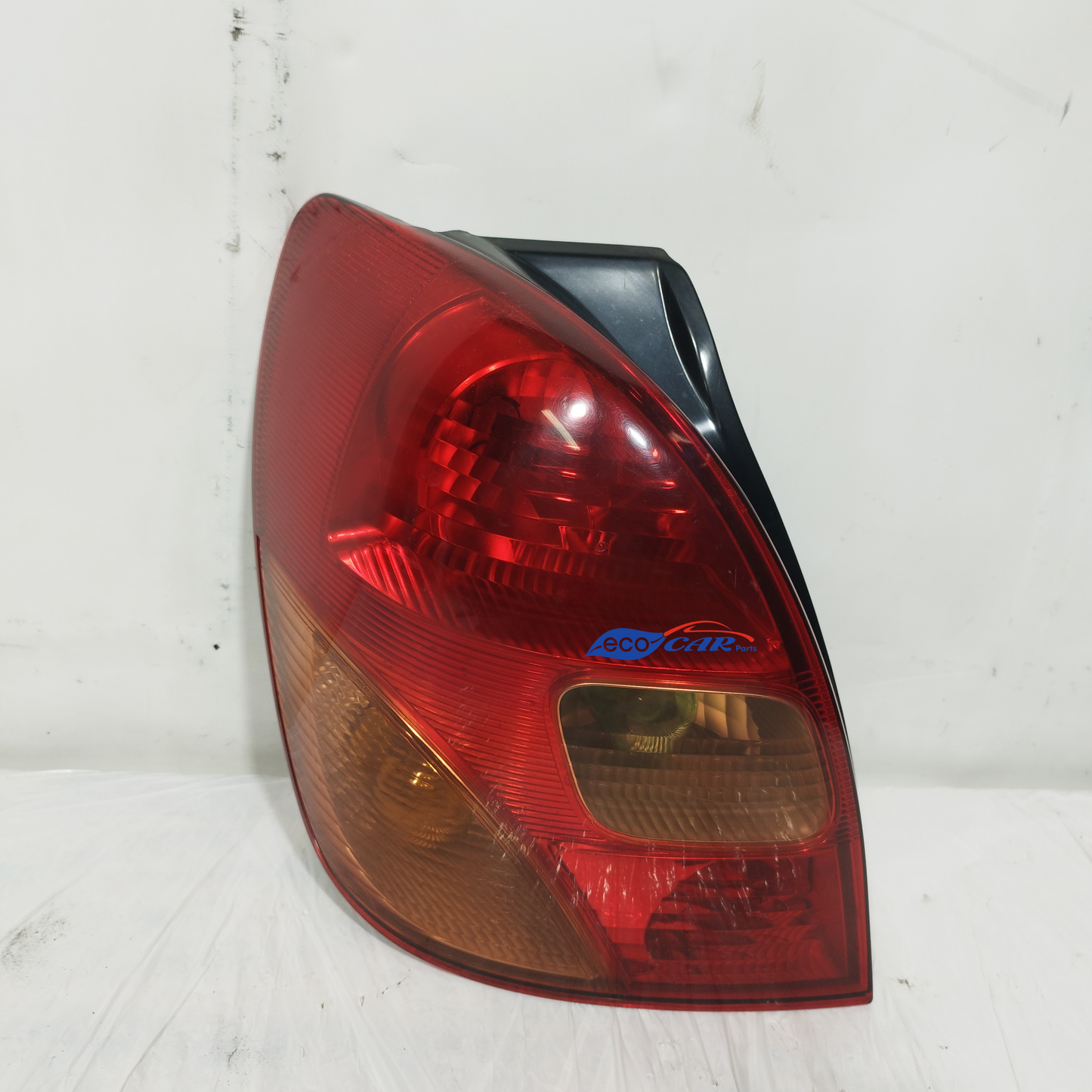 Toyota Corolla Verso 2005 ecoAC13327 Linke Rückleuchte