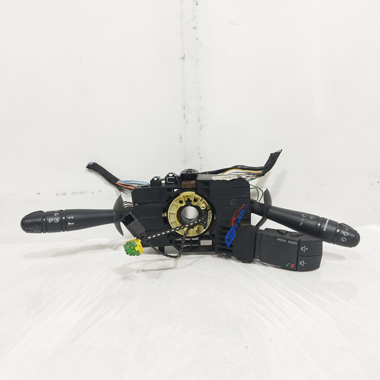 Devioluci Renault Twingo 2012 Cod: 8201193544 ecoAC13660