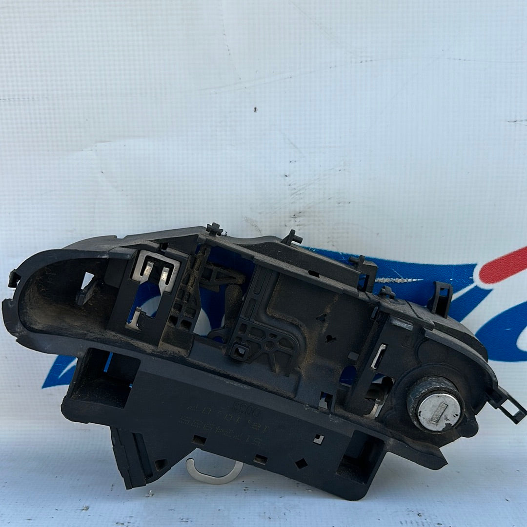 Fiat Croma 2010 vorderer linker äußerer Türgriff