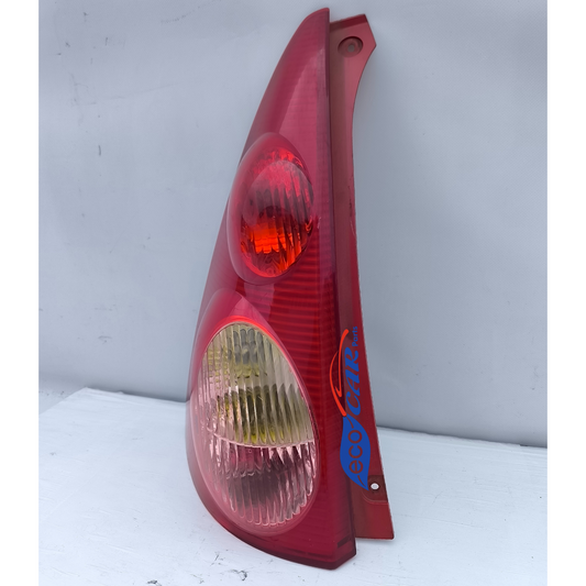 Linke Rückleuchte Peugeot 107 2006 ecoAG6759