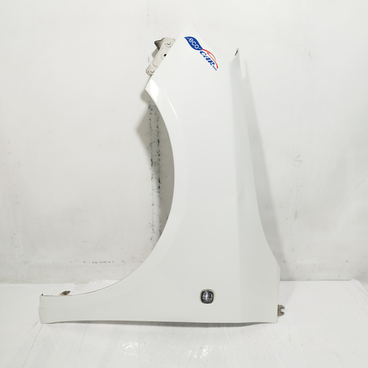 Parafango anteriore sx bianco Skoda Fabia 2012 ecoAC14014