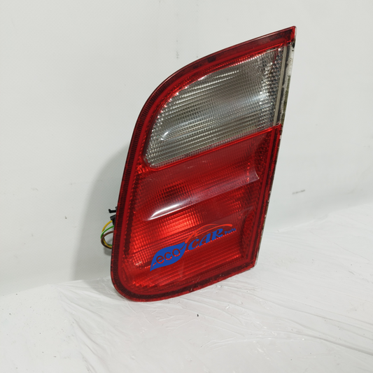Mercedes CLK AMG 2000 ecoAC11960 rechte innere Rückleuchte