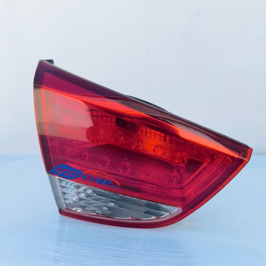 Hyundai ix35 ecoAG6631 rear left interior light
