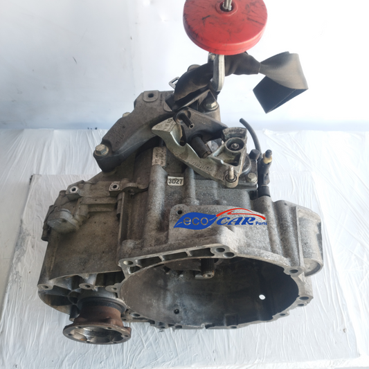 Seat Leon 2.0 TDI, Baujahr 2015, 6-Gang-Schaltgetriebe, Code: PFN ecoAC11878