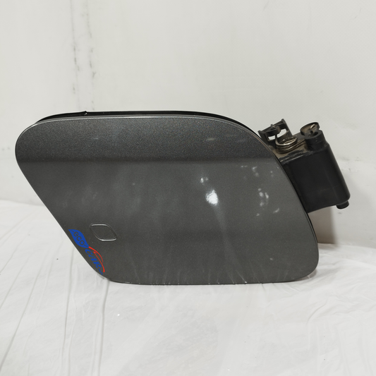 Sportellino carburante grigio scuro Fiat Tipo 2017 Cod: 52015927 ecoAC13601