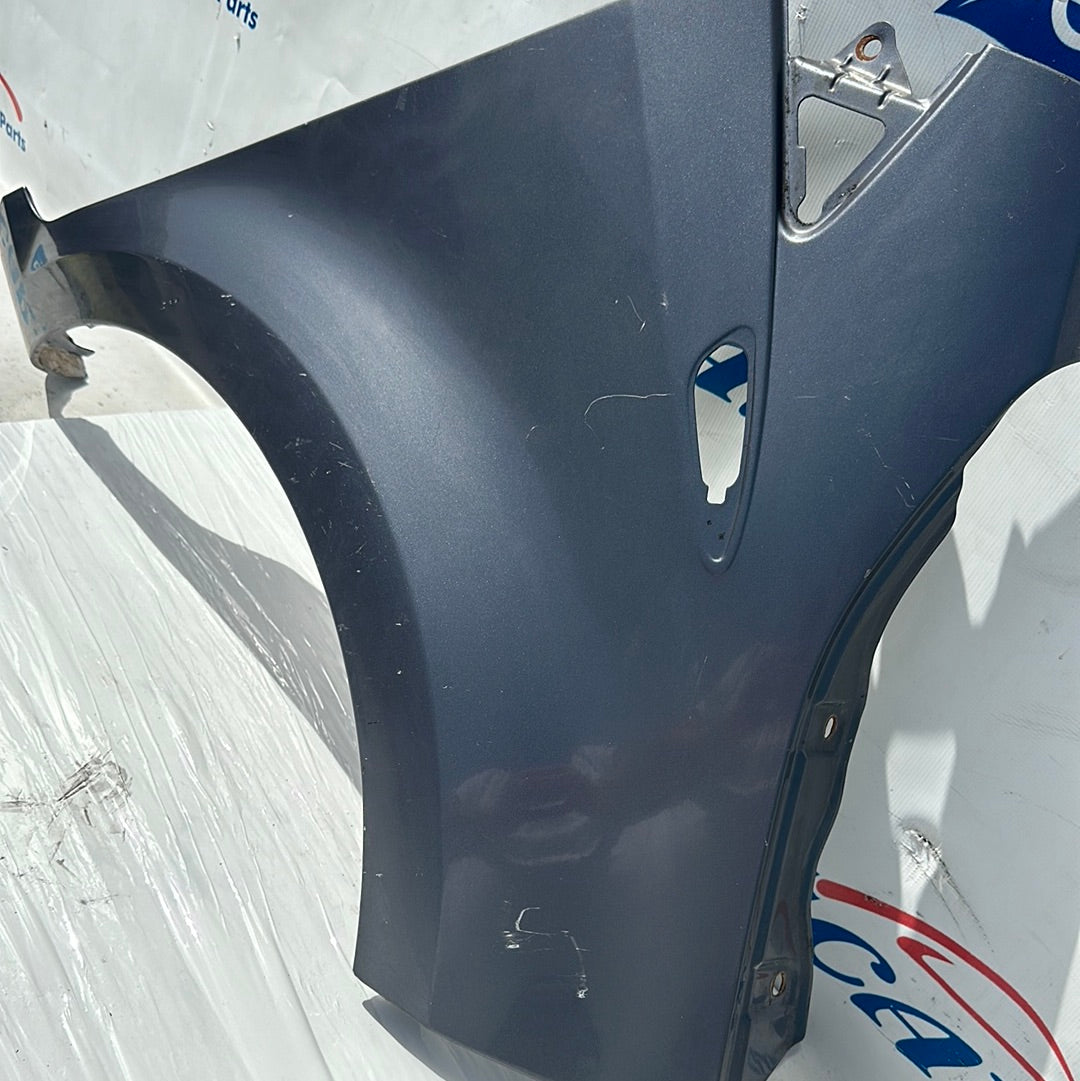 Dr2 2010 ecoAG4767 dark grey right mudguard