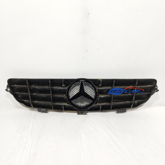 Mercedes CLK AMG 2003 ecoAC11947 central grille