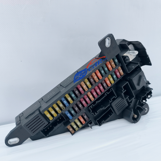 Centralina porta fusibili Bmw serie 5 e60 Cod. 9138830-01 ecoAG6571