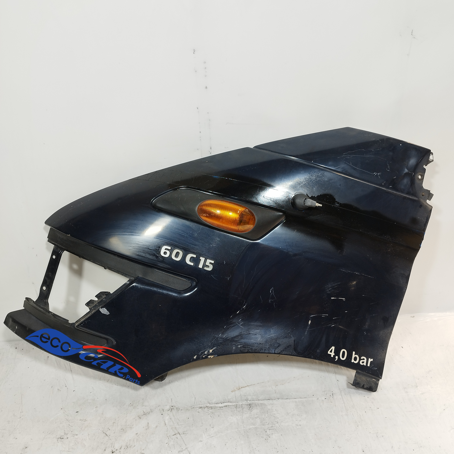 Midnight blue left mudguard Iveco Daily 60c15 2005 ecoAC647