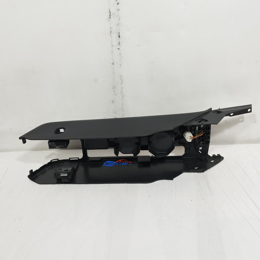 Volkswagen Polo 2022 Mitteltunnel-Code: 2G1.863.241.k ecoAC13961