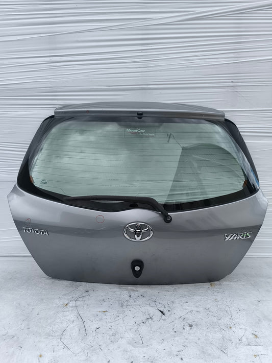 Portellone grigio Toyota Yaris anno 2006-2011 ecoAG7991
