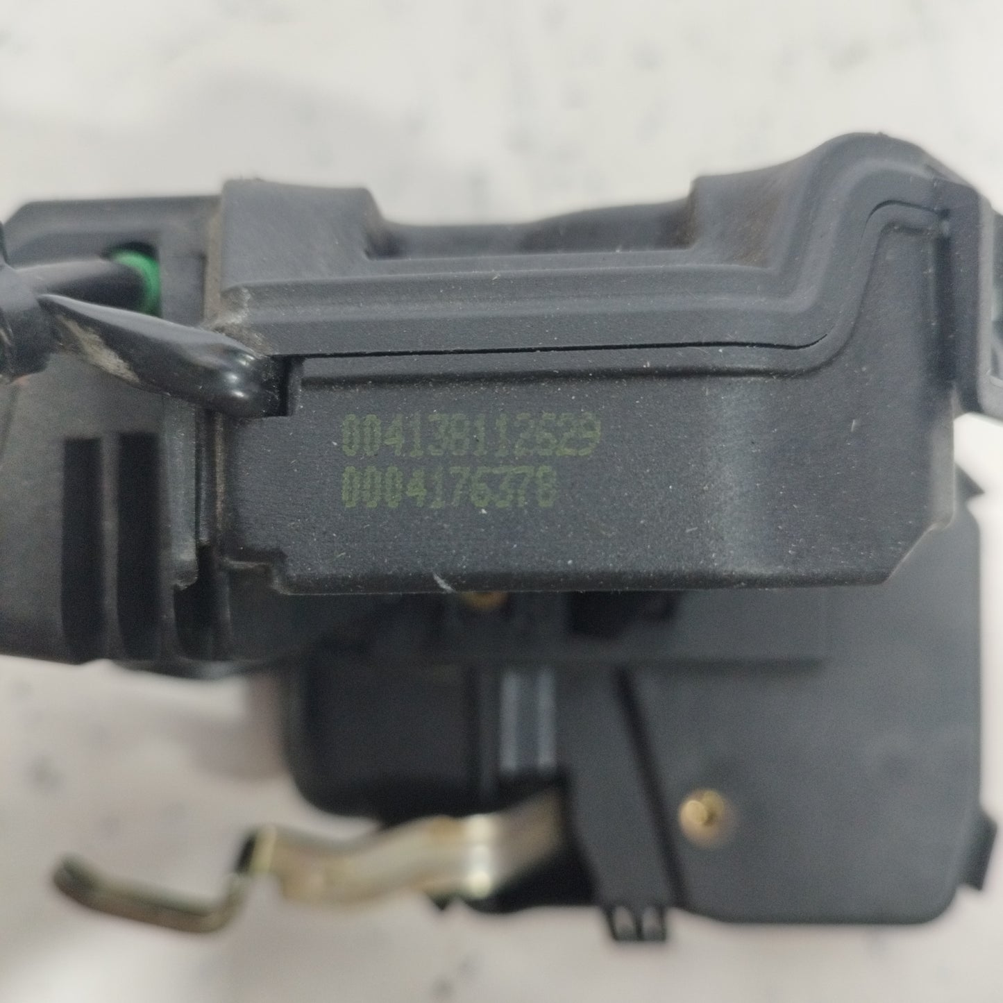 Türschloss vorne rechts Mercedes C-Klasse W203 2002 Code: 004138112629 ecoAC8898