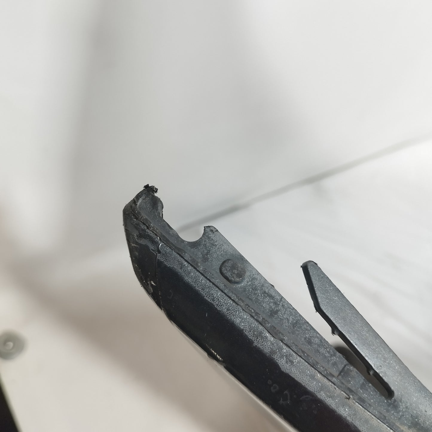 Dunkelgraue Frontstoßstange Fiat Scudo 2008 ecoAC12763