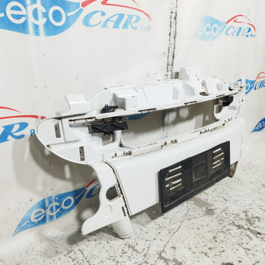 White Front Center Bumper Smart Fortwo 451 2013 ecoAC9976