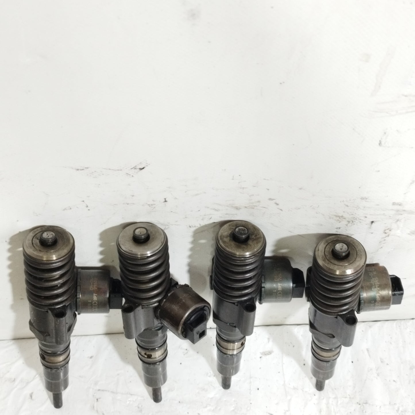 Iniettori Audi A3 8P 2.0 TDI 140cv 2003-2008 cod: 0414720404 ecoAC16027