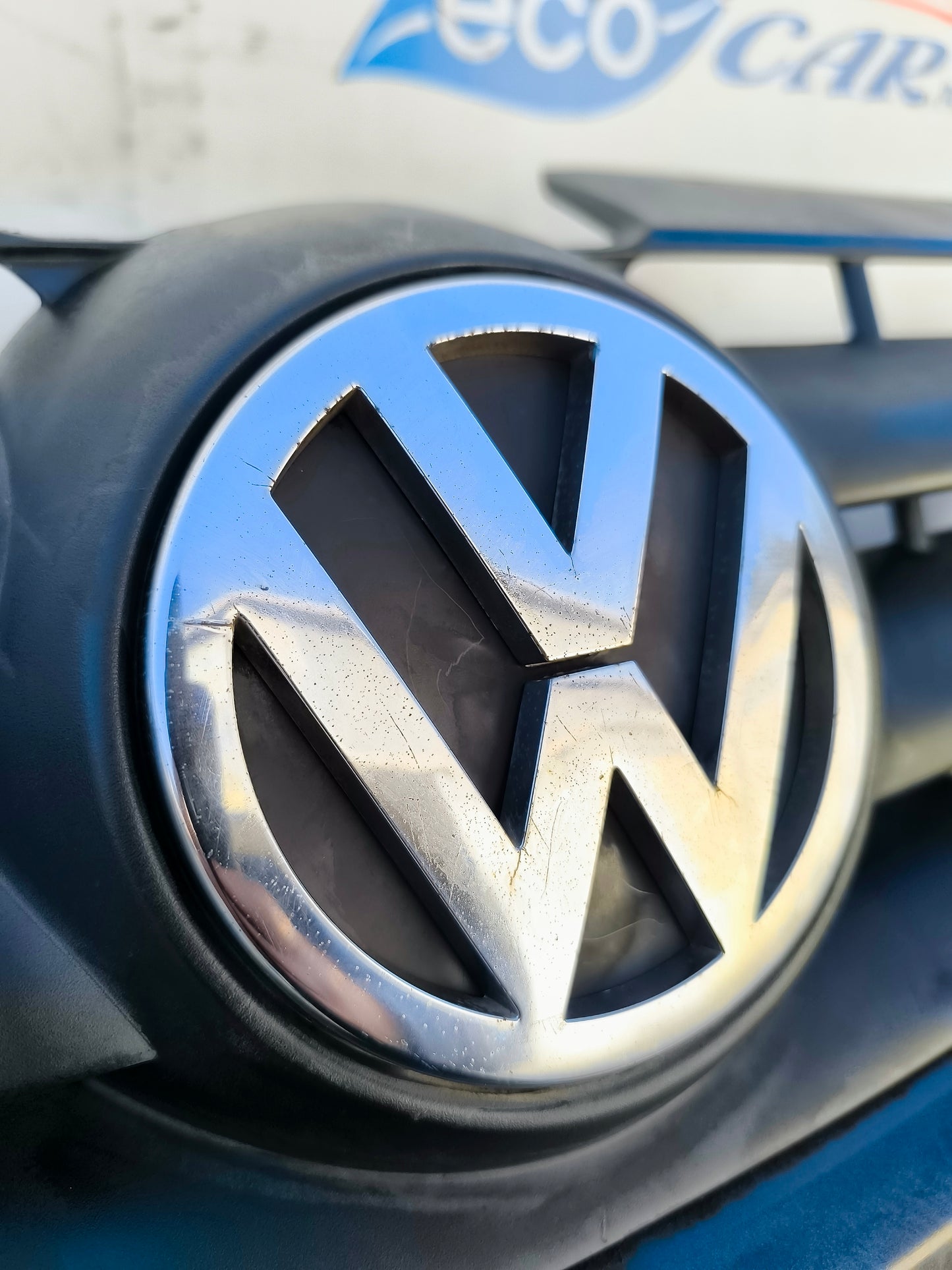 Paraurti anteriore nero Volkswagen Fox 2007 ecoAG6069