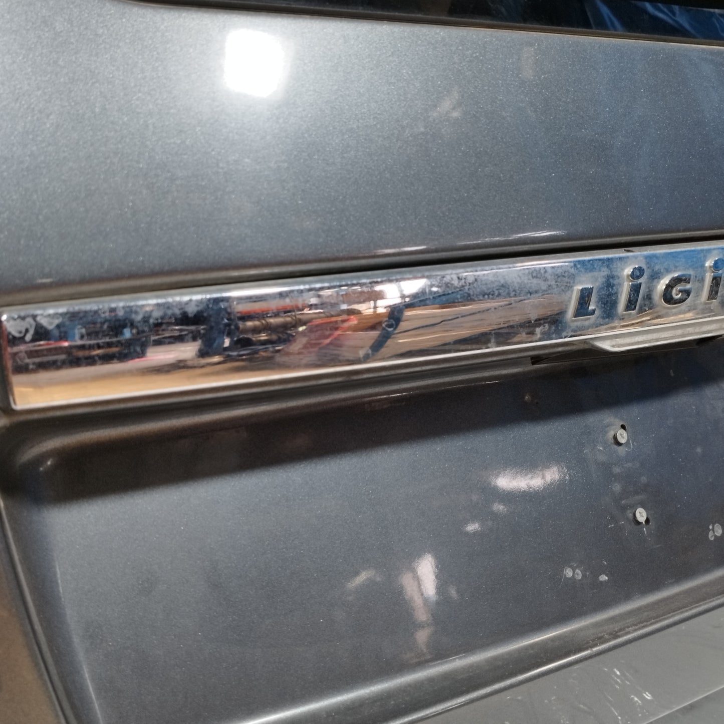 Portellone posteriore grigio scuro Ligier JS50 2015 ecoAC13038