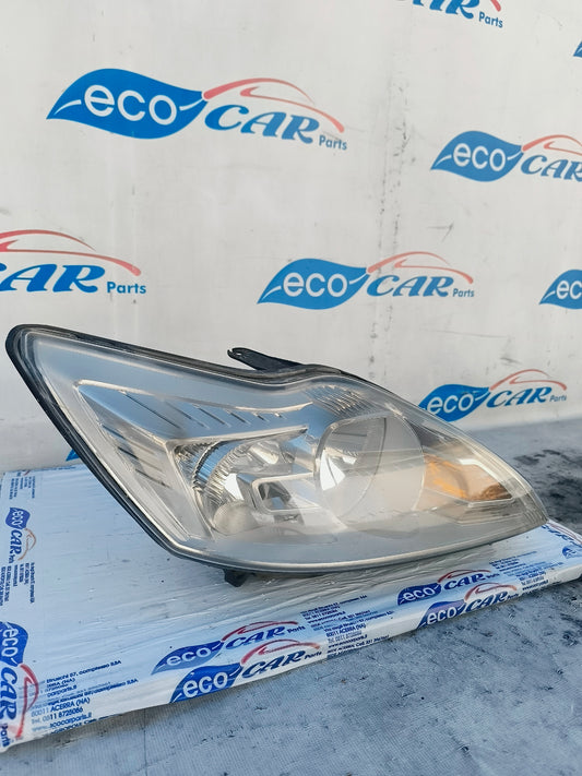 Ford Focus 2009 right front light (grey background) ecoAG6318