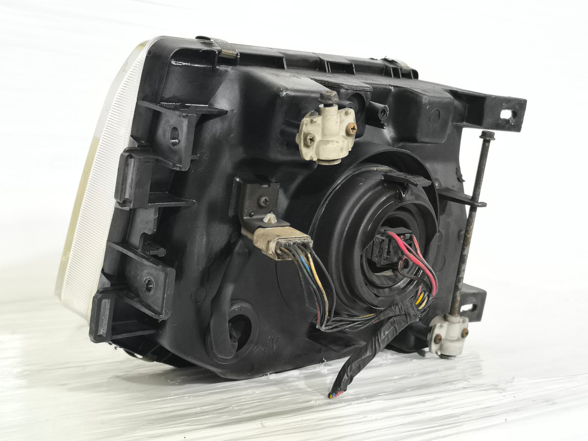Fanale anteriore sx Mitsubishi Pajero II (V20) anno 1997-2000 ecoAG9919