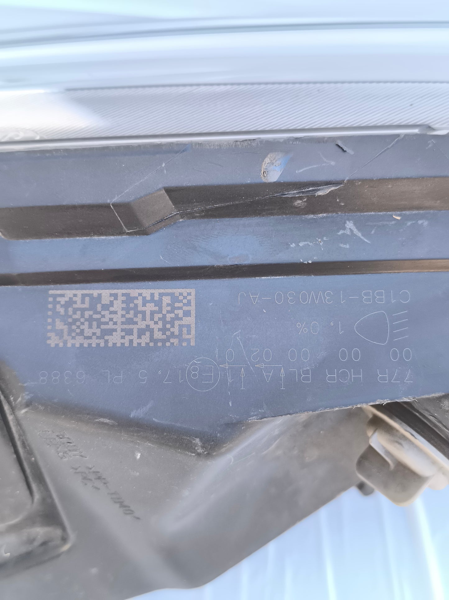 Fanale anteriore sx Ford Fiesta (mk7) Restyling anno 2010-2017 ecoAG8411