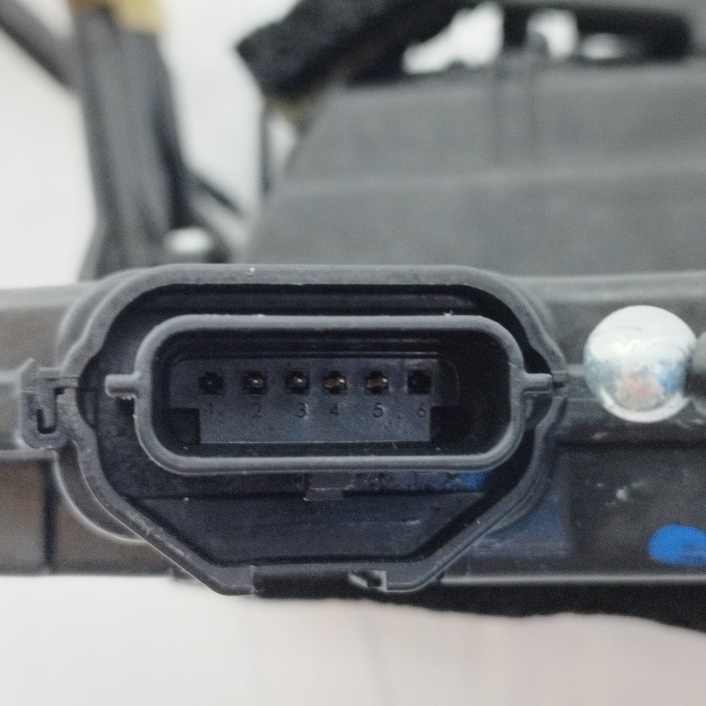 Front left lock Nissan Micra K14 4 Pin Code: 805015FA1A ecoAC11721