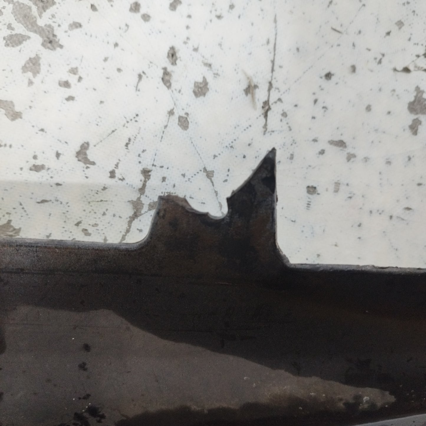 White Front Bumper Chevrolet Spark 2011 ecoAC9702