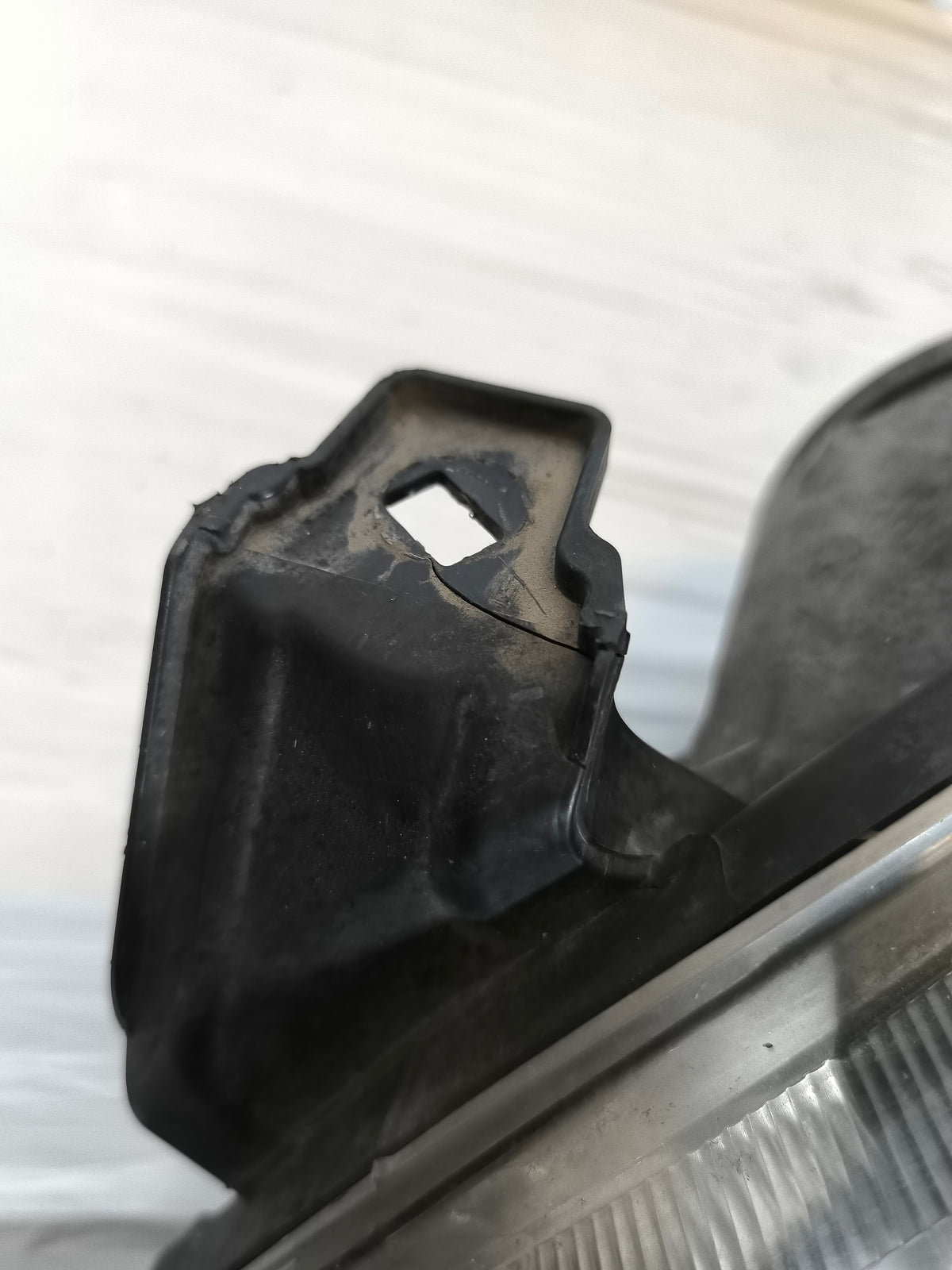 Fanale anteriore sx Opel Astra J anno 2009-2012 cod: 13253646 ecoAG9978